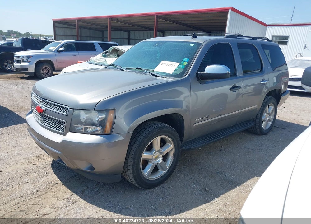 2009 CHEVROLET TAHOE LTZ VIN: 1GNFK33029R175805