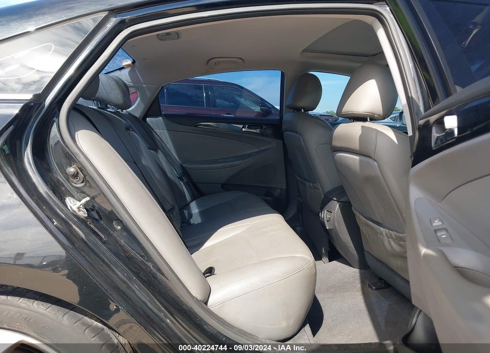 2014 HYUNDAI SONATA LIMITED 2.0T VIN: 5NPEC4AB7EH825936