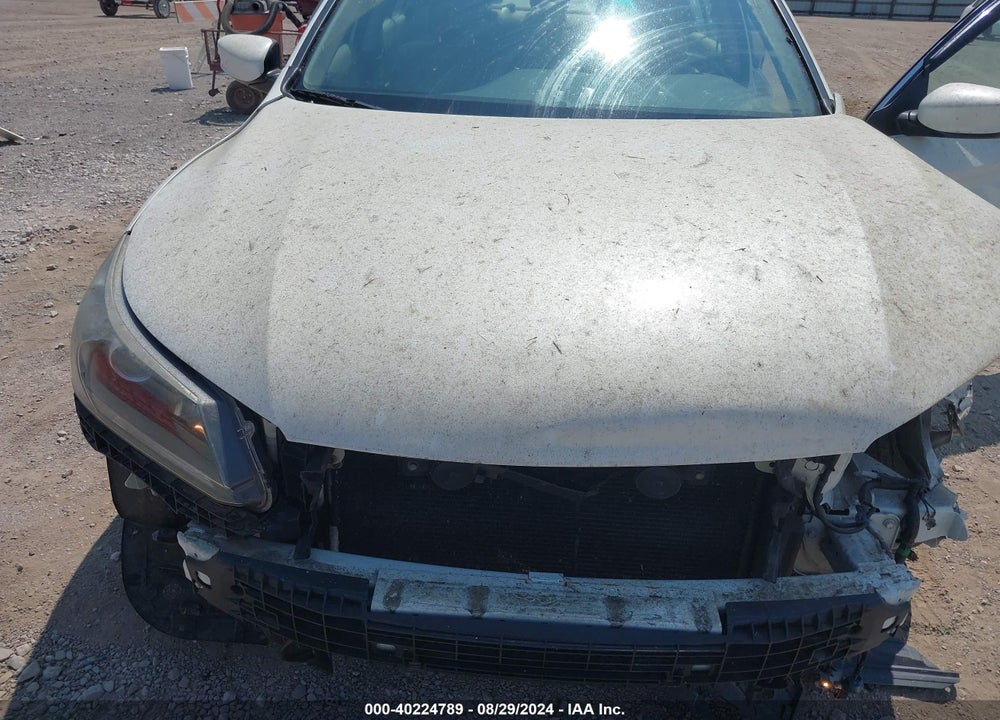 2015 HONDA ACCORD LX VIN: 1HGCR2F3XFA174372