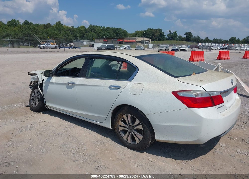 2015 HONDA ACCORD LX VIN: 1HGCR2F3XFA174372