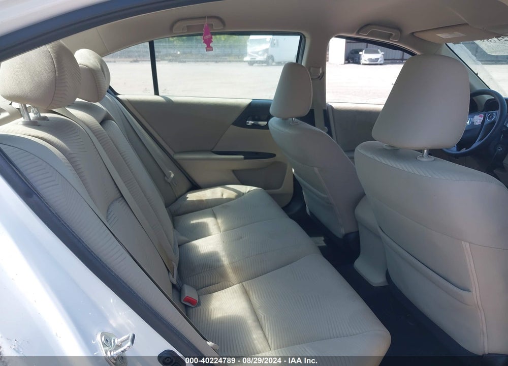 2015 HONDA ACCORD LX VIN: 1HGCR2F3XFA174372