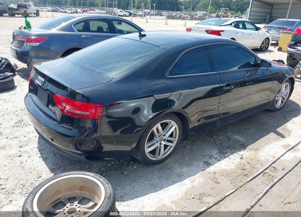 2011 AUDI A5 2.0T PREMIUM VIN: WAULFAFR7BA037662