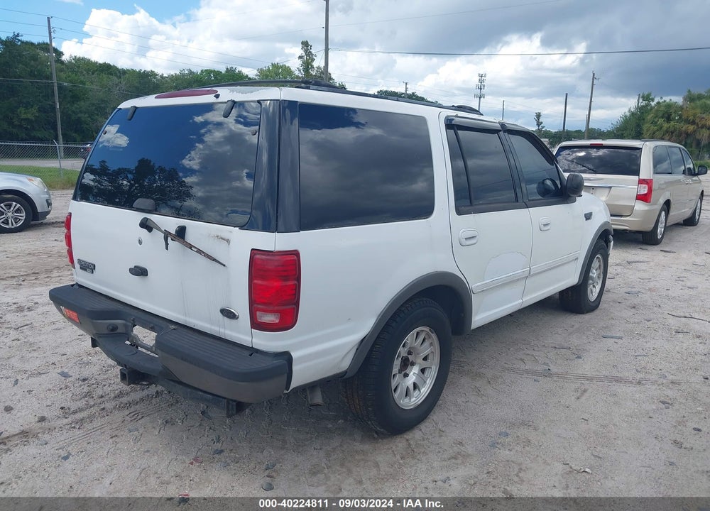 2000 FORD EXPEDITION XLT VIN: 1FMRU15L0YLA53663