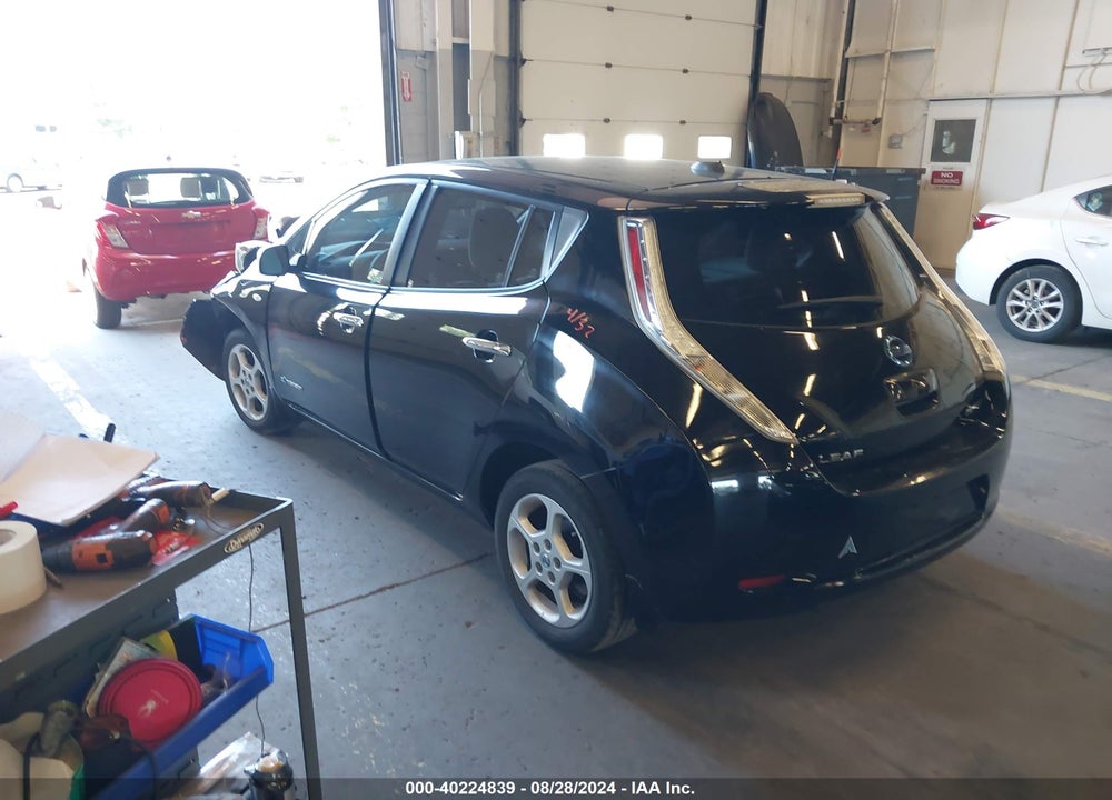 2012 NISSAN LEAF SL VIN: JN1AZ0CP2CT017522
