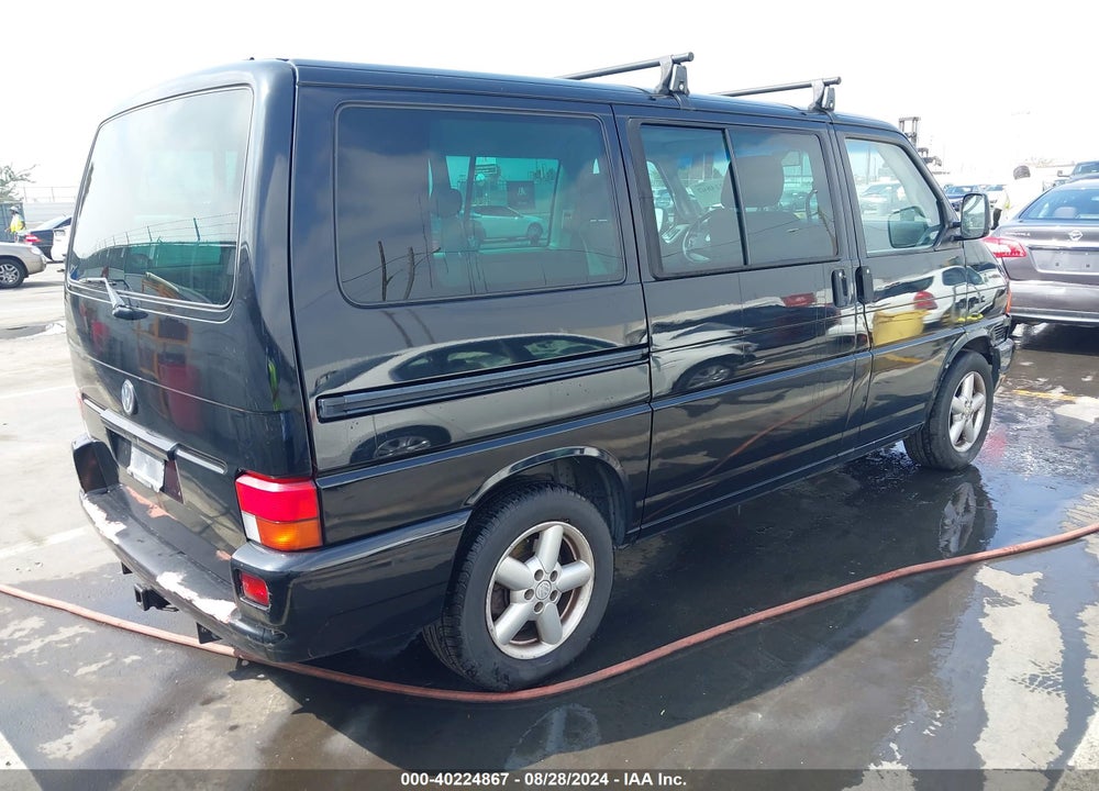 2002 VOLKSWAGEN EUROVAN GLS VIN: WV2KB47082H007218