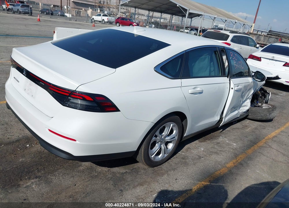 2024 HONDA ACCORD LX VIN: 1HGCY1F28RA014418