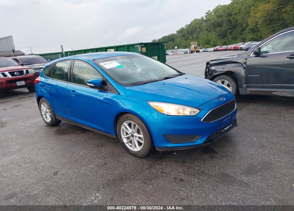 2015 FORD FOCUS SE VIN: 1FADP3K20FL318209