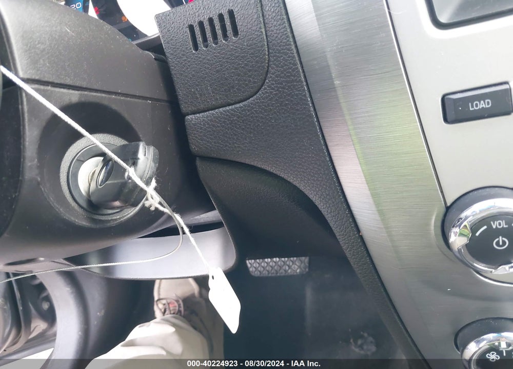 2012 FORD FUSION VIN: 3FAHP0HA8CR198624