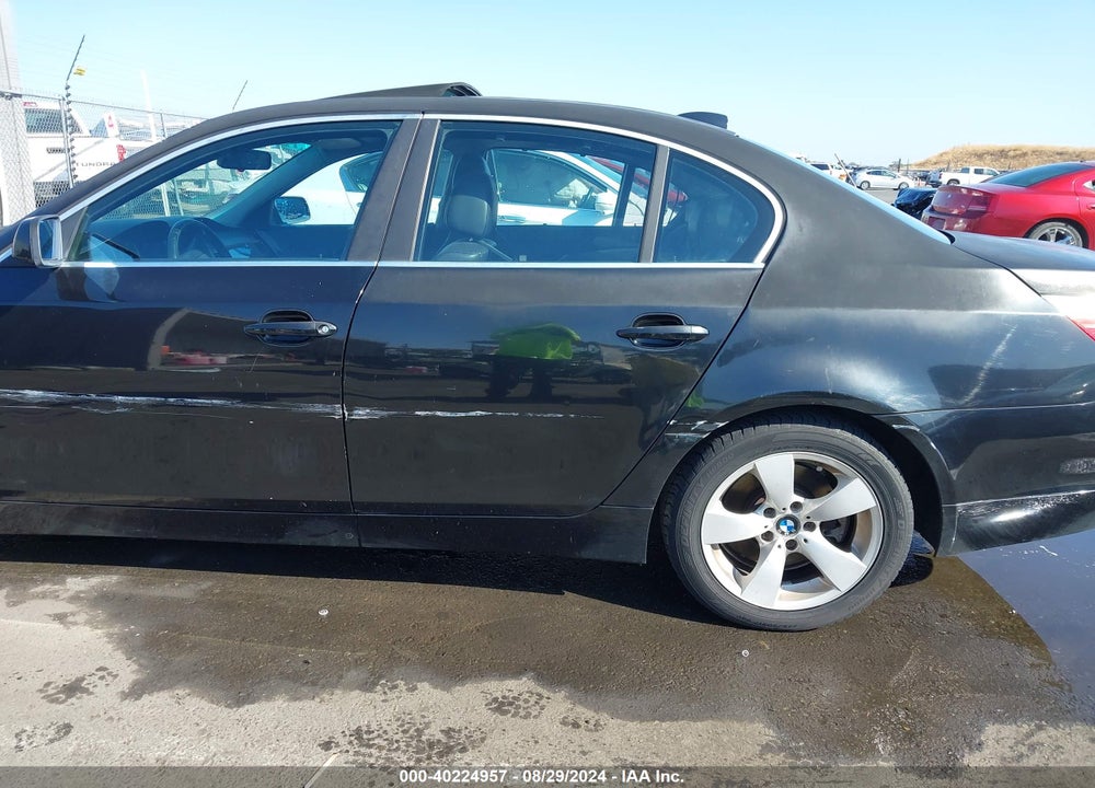 2007 BMW 525I VIN: WBANE535X7CW68387