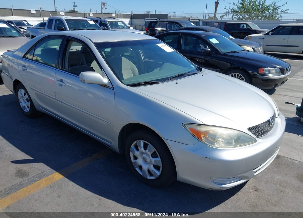 2002 TOYOTA CAMRY LE VIN: 4T1BE32K82U553447