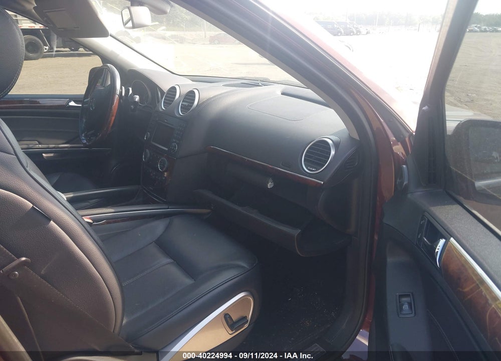 2010 MERCEDES-BENZ GL 450 4MATIC VIN: 4JGBF7BE3AA620163