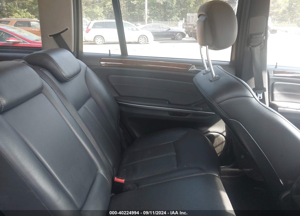 2010 MERCEDES-BENZ GL 450 4MATIC VIN: 4JGBF7BE3AA620163