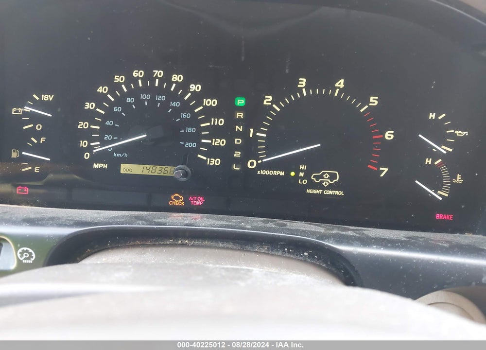 2000 LEXUS LX 470 VIN: JT6HT00W0Y0087528