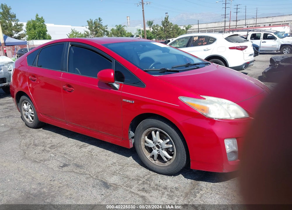2011 TOYOTA PRIUS TWO VIN: JTDKN3DU5B0317879