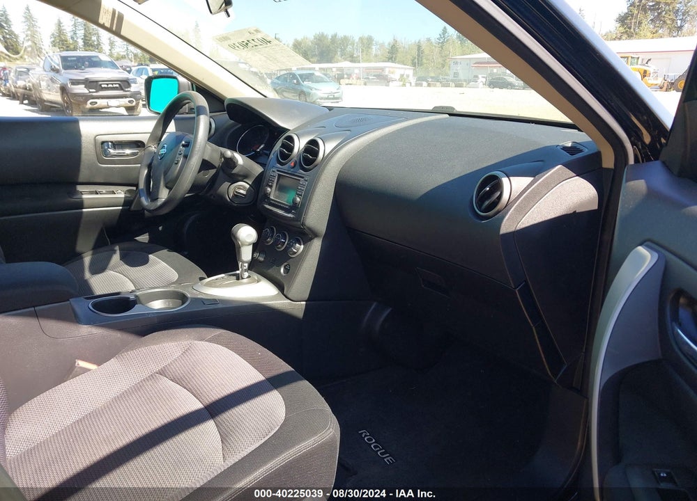 2012 NISSAN ROGUE SV VIN: JN8AS5MV2CW713778