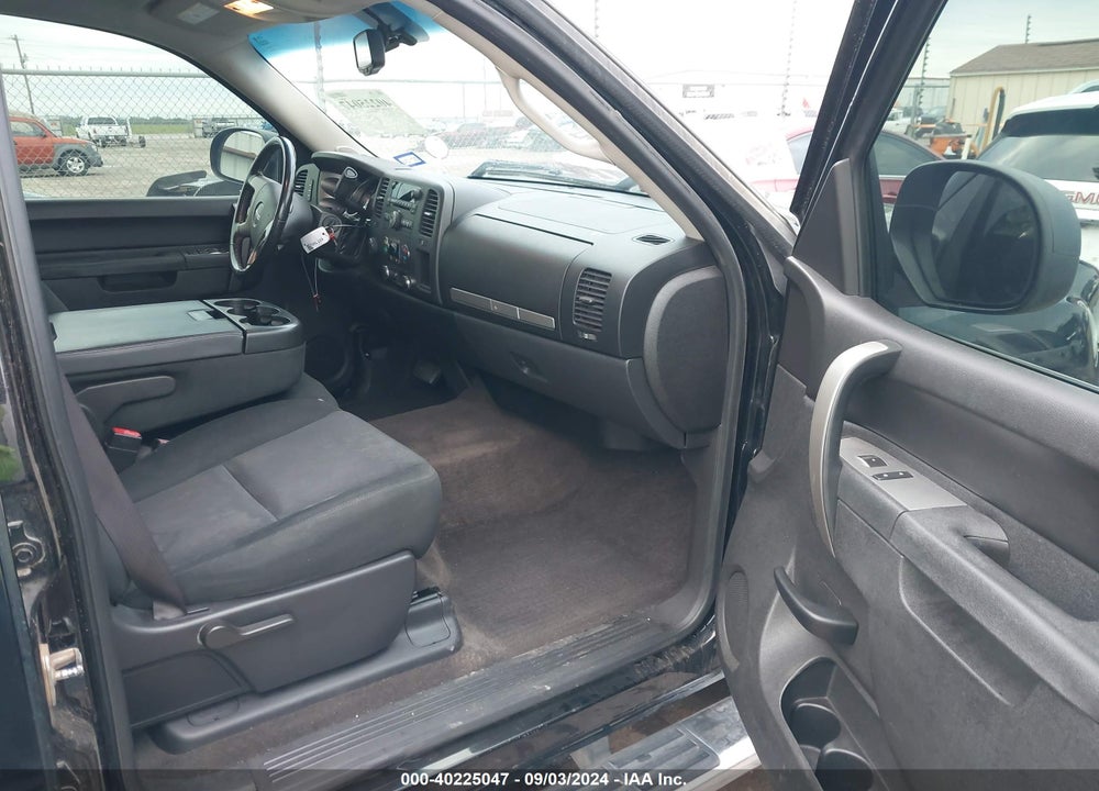 2013 GMC SIERRA 1500 SLE VIN: 3GTP2VE79DG377858