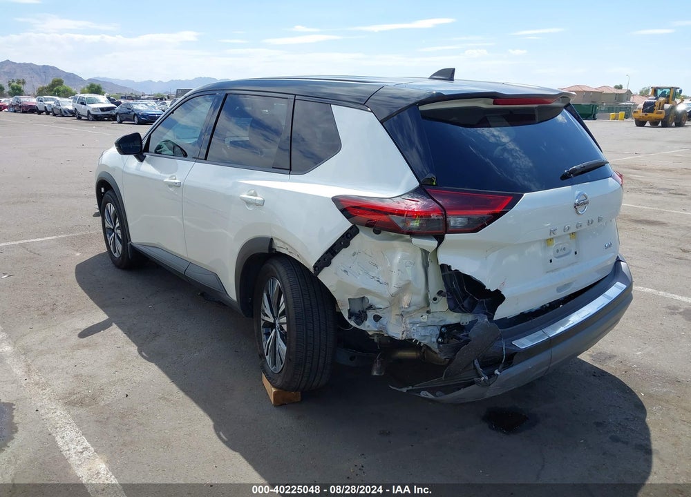 2021 NISSAN ROGUE SV FWD VIN: JN8AT3BA7MW014195