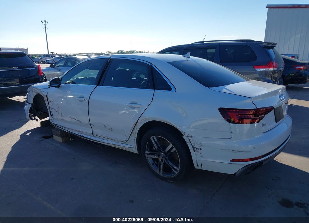 2018 AUDI A4 2.0T PREMIUM/2.0T TECH PREMIUM VIN: WAUENAF42JN015320
