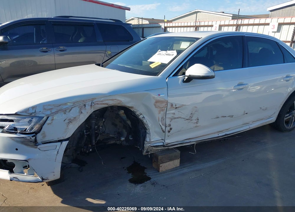 2018 AUDI A4 2.0T PREMIUM/2.0T TECH PREMIUM VIN: WAUENAF42JN015320