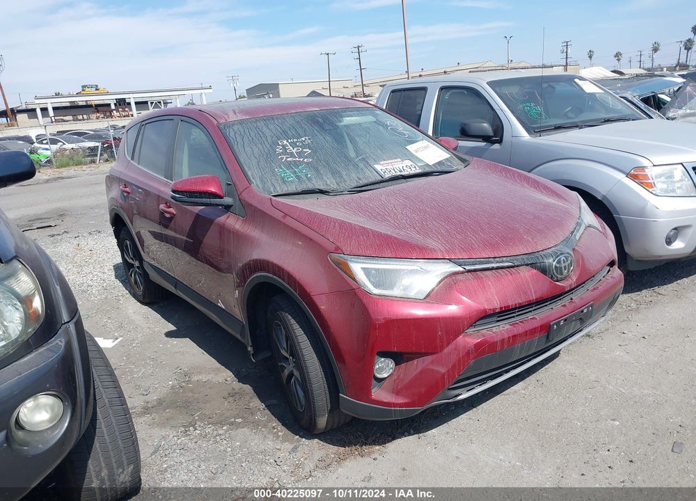 2018 TOYOTA RAV4 XLE VIN: JTMWFREVXJD114910