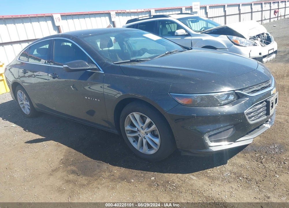 2018 CHEVROLET MALIBU LT VIN: 1G1ZD5ST2JF124567