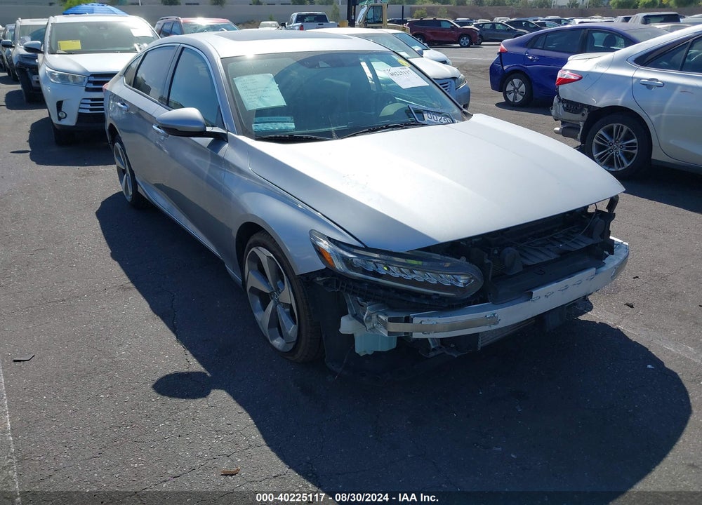 2018 HONDA ACCORD TOURING VIN: 1HGCV1F92JA040300