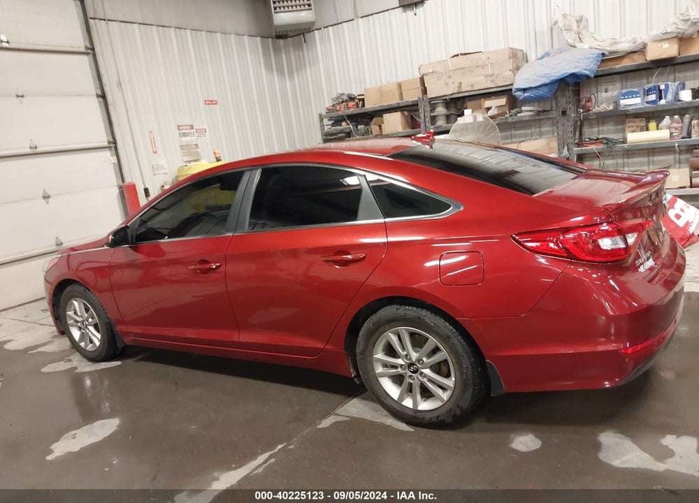 2016 HYUNDAI SONATA SE VIN: 5NPE24AF1GH290983
