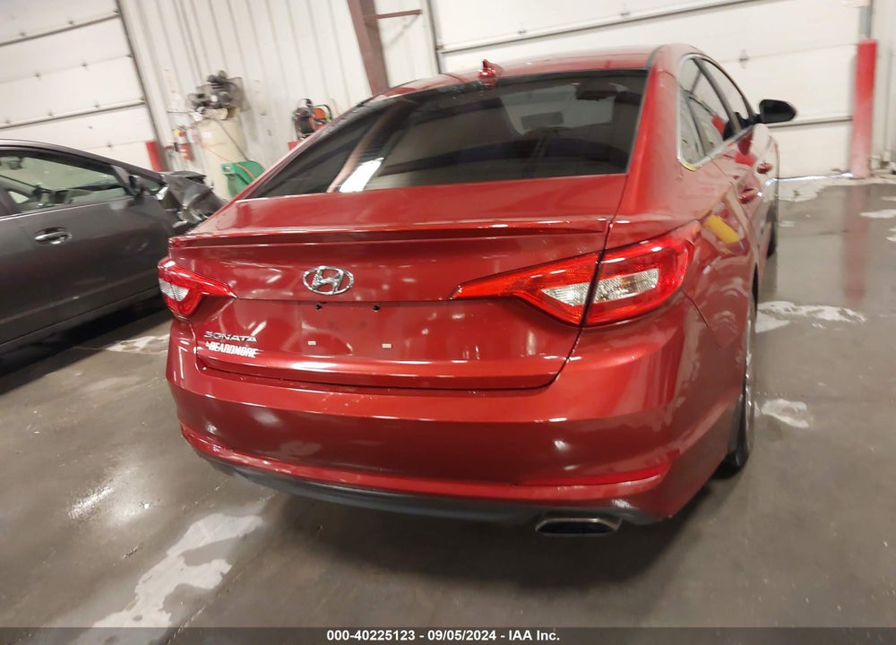 2016 HYUNDAI SONATA SE VIN: 5NPE24AF1GH290983