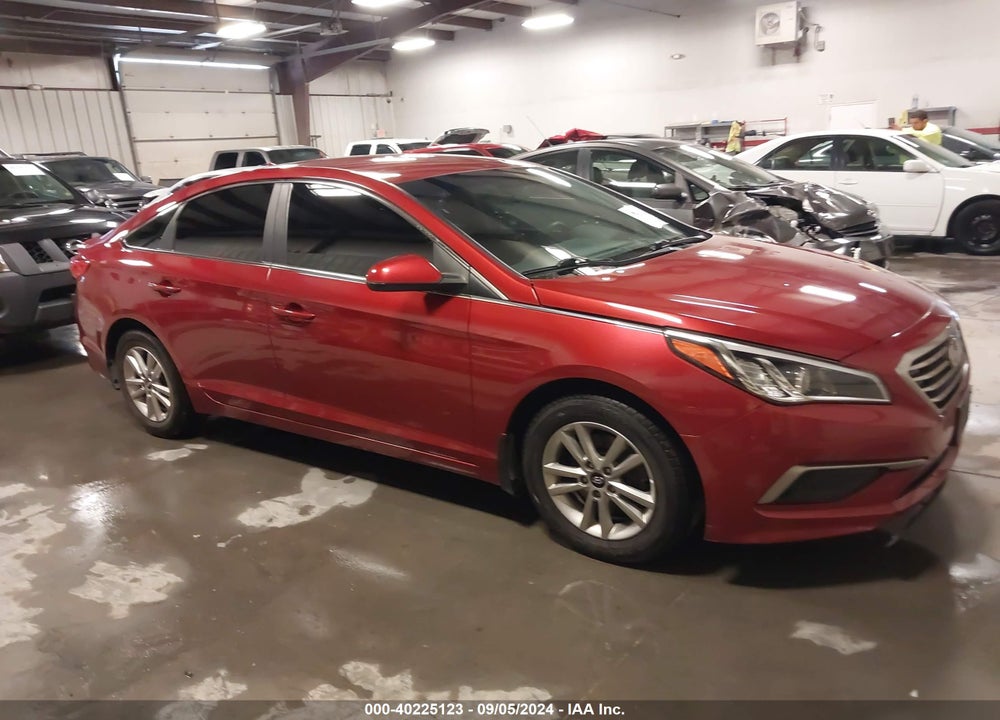 2016 HYUNDAI SONATA SE VIN: 5NPE24AF1GH290983