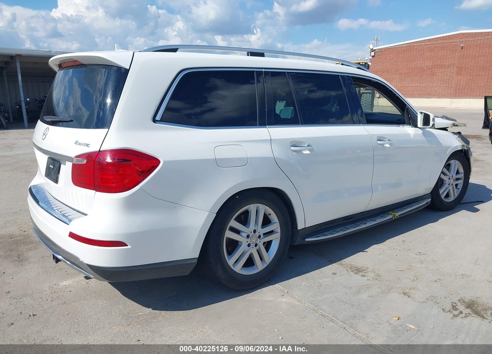 2016 MERCEDES-BENZ GL 450 4MATIC VIN: 4JGDF6EE0GA711754