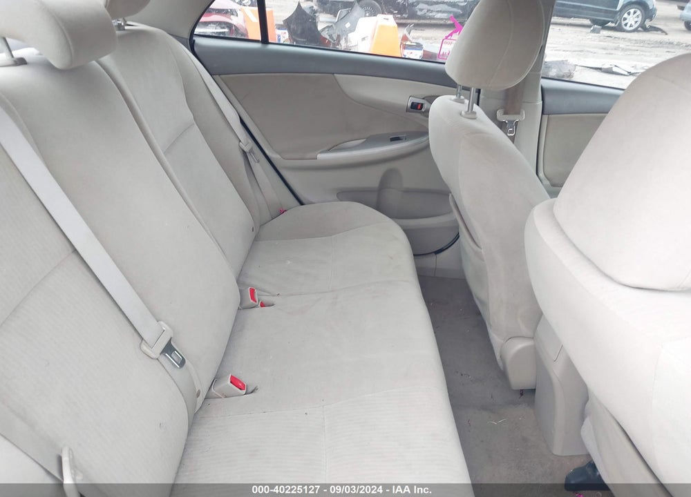 2010 TOYOTA COROLLA LE VIN: 2T1BU4EE3AC420559