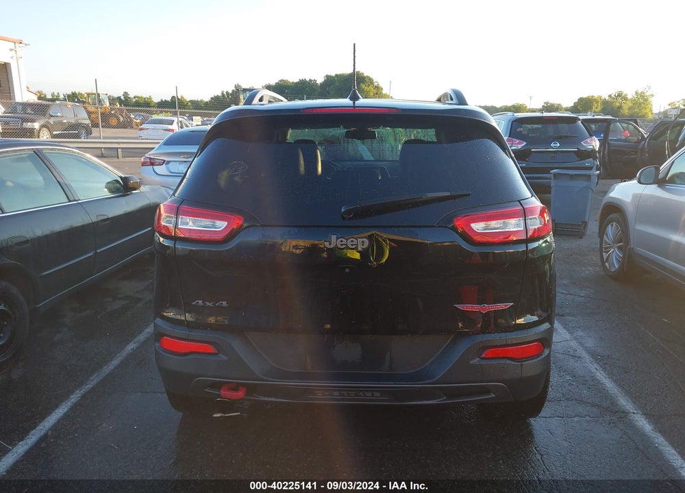 2017 JEEP CHEROKEE TRAILHAWK 4X4 VIN: 1C4PJMBB4HW612342