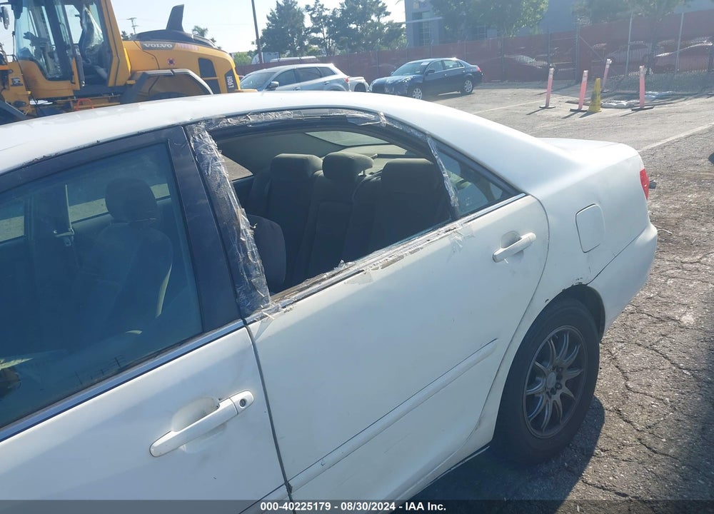 2005 TOYOTA CAMRY LE VIN: 4T1BE32K45U636667