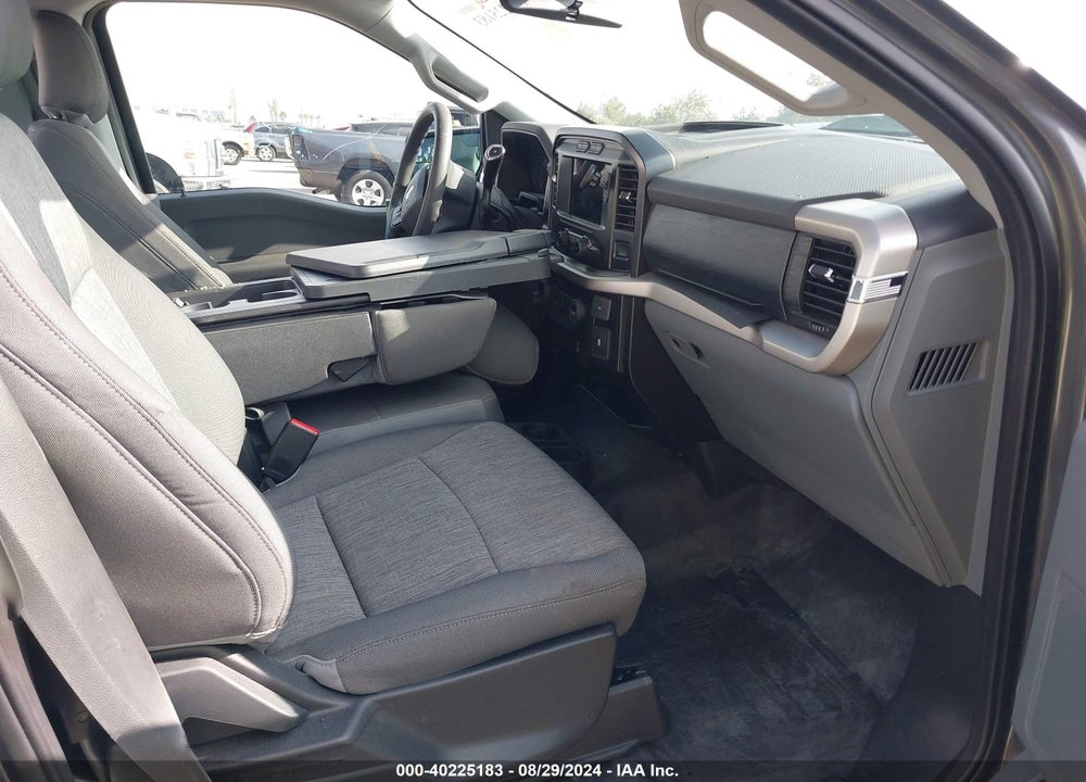 2021 FORD F-150 XL VIN: 1FTMF1C57MKE19809