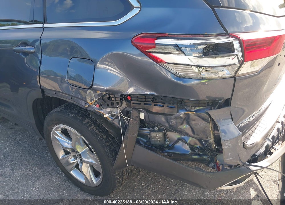 2019 TOYOTA HIGHLANDER LIMITED VIN: 5TDDZRFH4KS983354