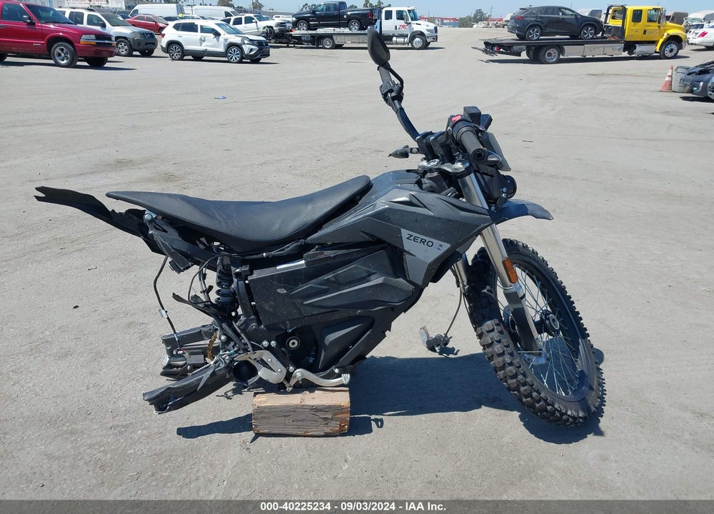 2023 ZERO MOTORCYCLES INC FX VIN: 538XXDZ42PCC23277