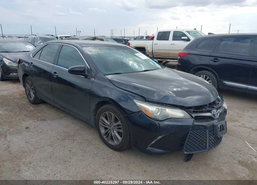 2015 TOYOTA CAMRY SE VIN: 4T1BF1FK1FU044270
