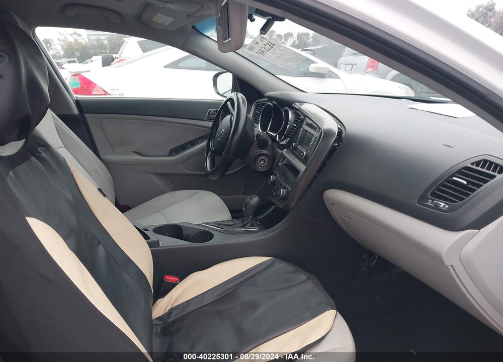 2013 KIA OPTIMA LX VIN: KNAGM4A76D5370946