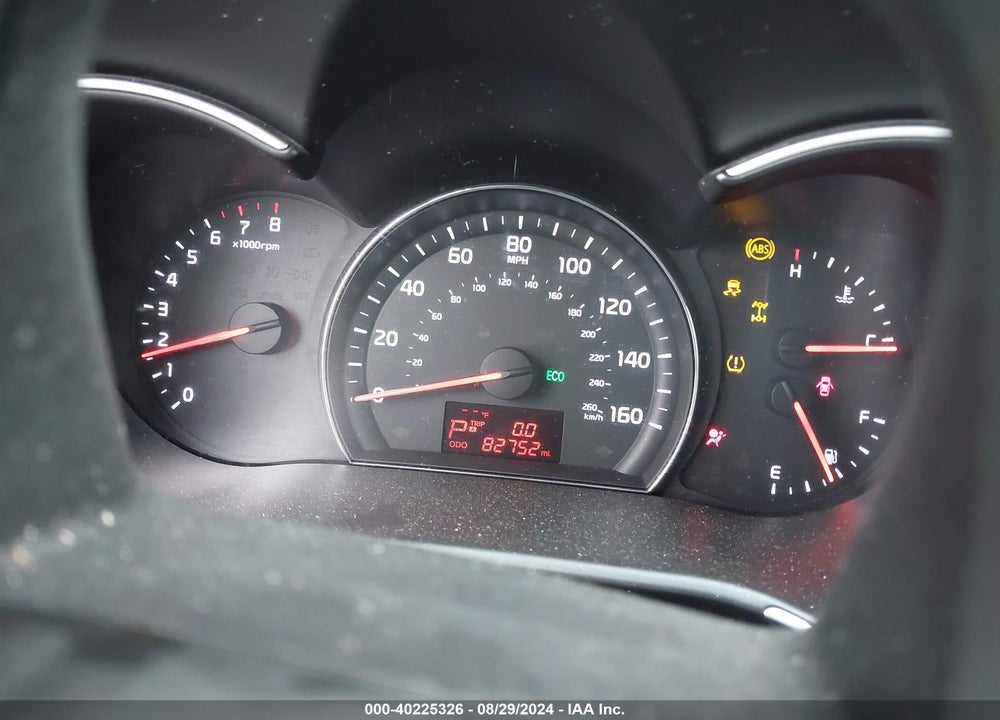 2014 KIA SORENTO LX VIN: 5XYKTCA62EG522652