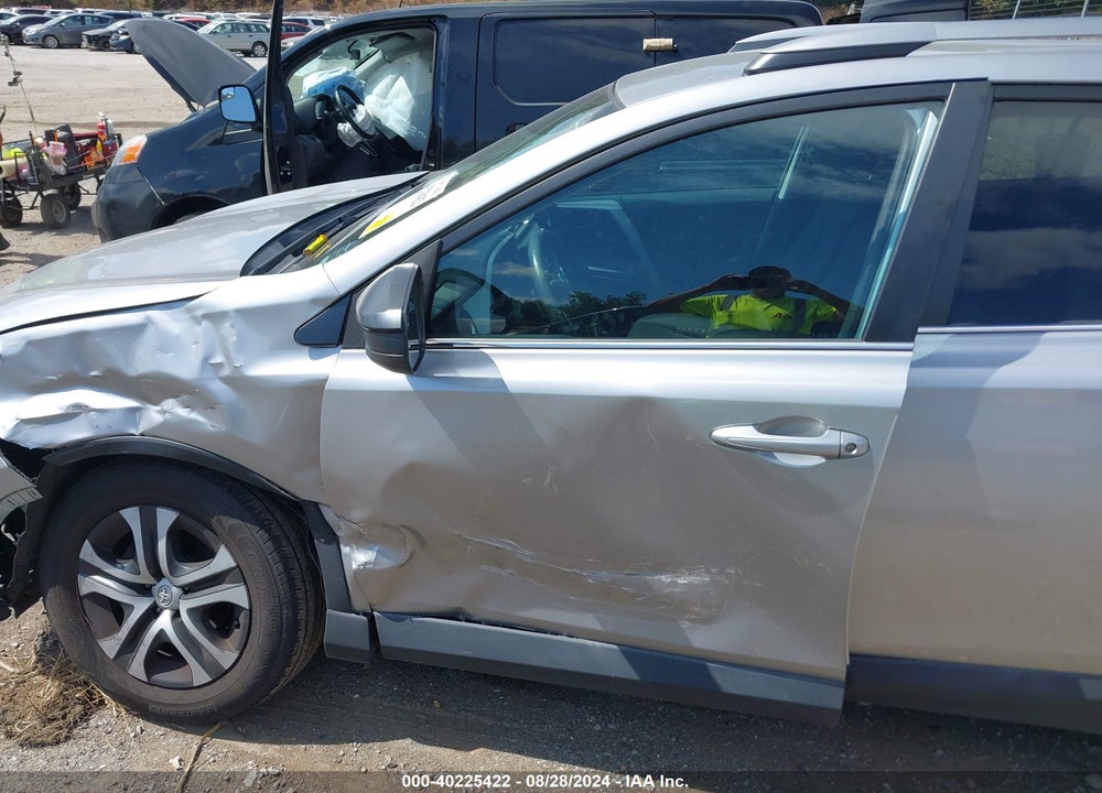 2017 TOYOTA RAV4 LE VIN: 2T3BFREV4HW578237