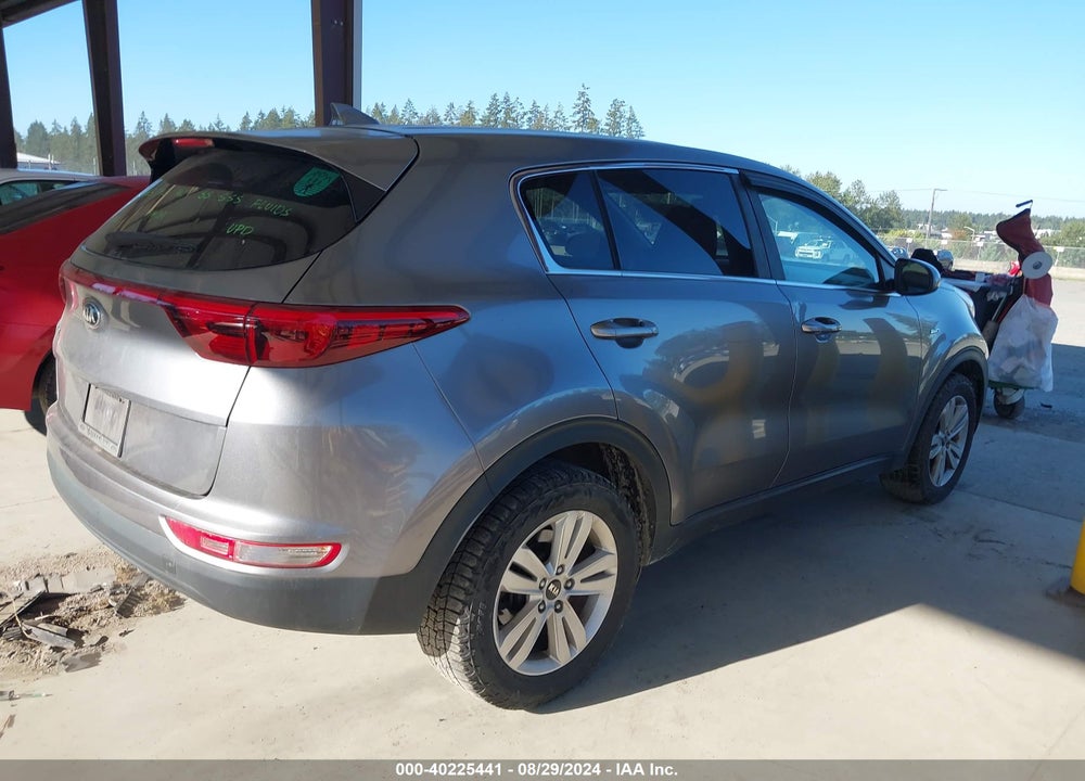 2017 KIA SPORTAGE LX VIN: KNDPMCAC1H7130160