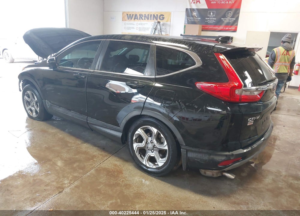2017 HONDA CR-V EX-L/EX-L NAVI VIN: 7FARW1H82HE027806