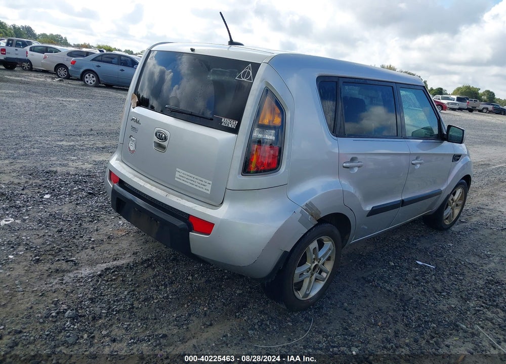 2011 KIA SOUL VIN: KNDJT2A28B7312634