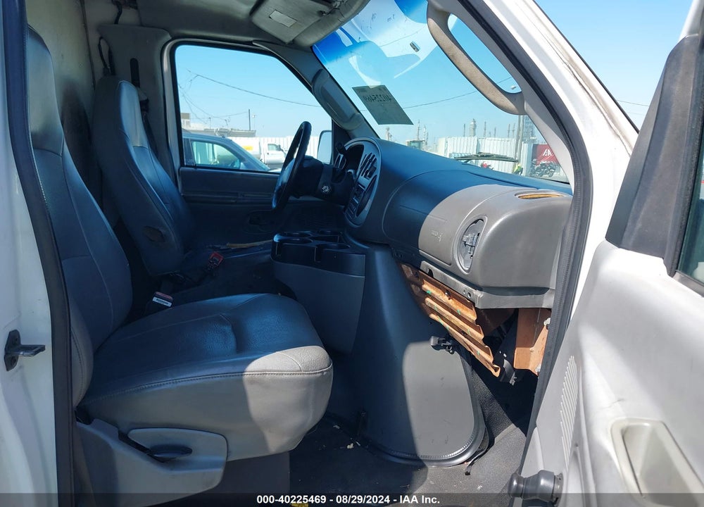 2006 FORD E-350 SUPER DUTY COMMERCIAL/RECREATIONAL VIN: 1FTSS34L56DA36342