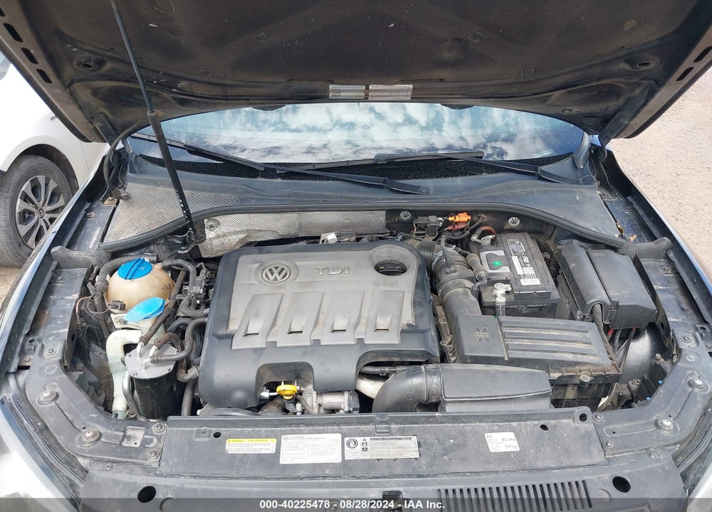 2014 VOLKSWAGEN PASSAT 2.0L TDI SEL PREMIUM VIN: 1VWCN7A35EC022322