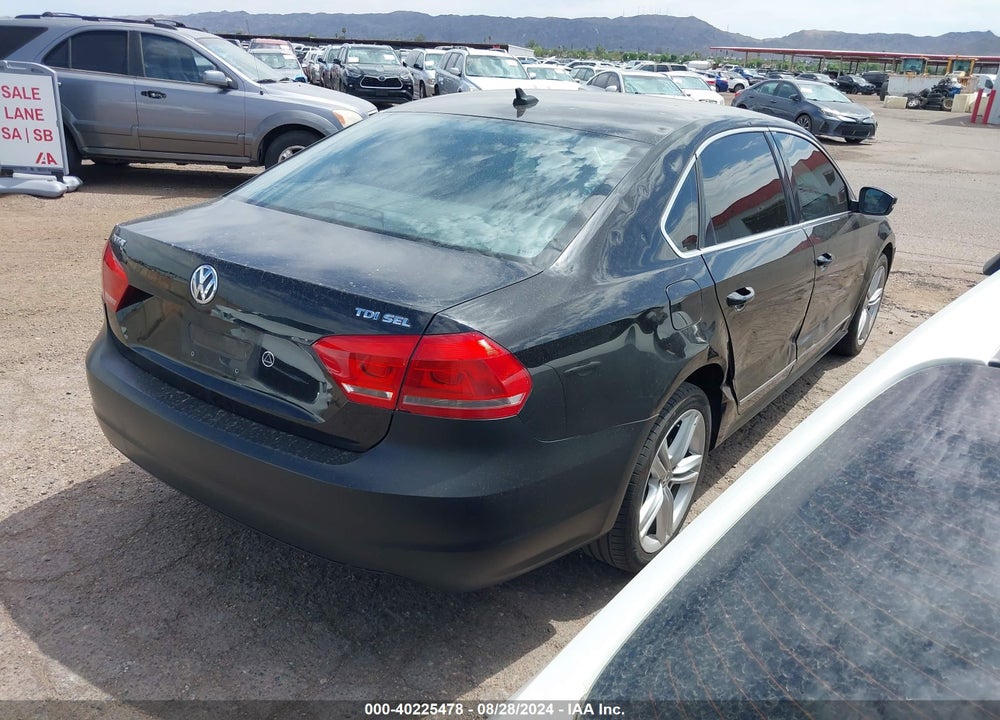 2014 VOLKSWAGEN PASSAT 2.0L TDI SEL PREMIUM VIN: 1VWCN7A35EC022322