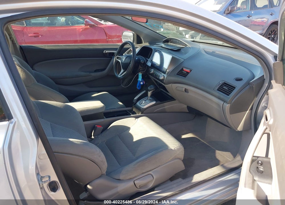 2009 HONDA CIVIC LX VIN: 2HGFG12609H506984