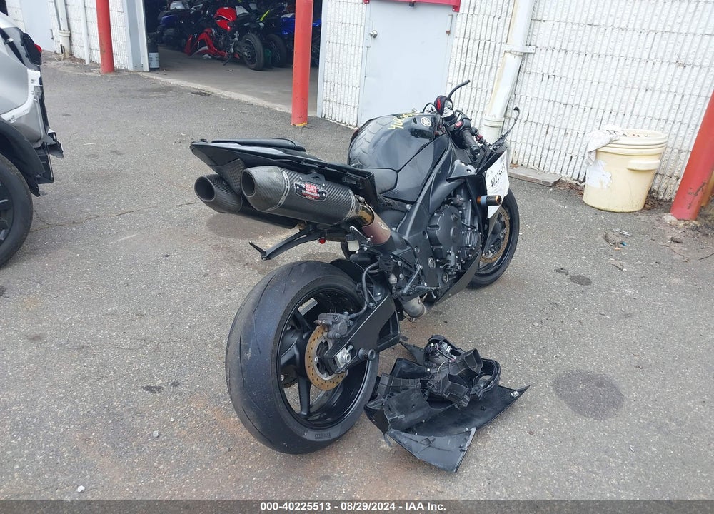 2012 YAMAHA YZFR1 C VIN: JYARN23Y9CA002622