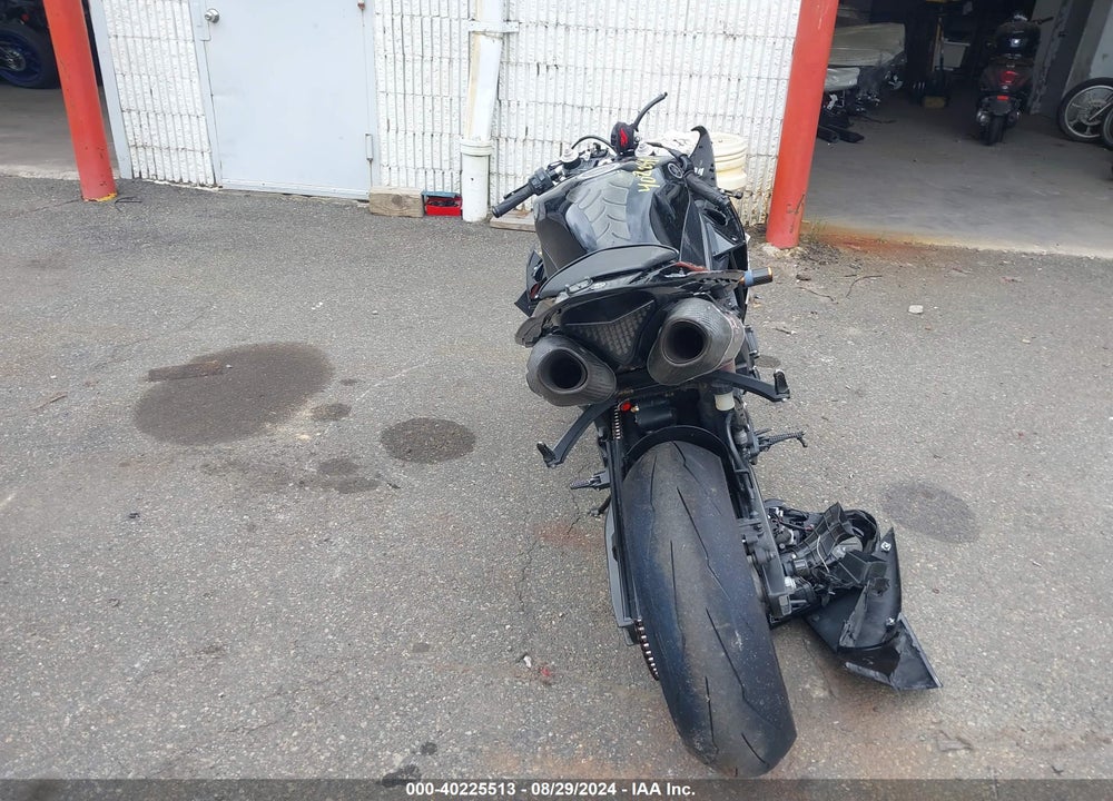 2012 YAMAHA YZFR1 C VIN: JYARN23Y9CA002622
