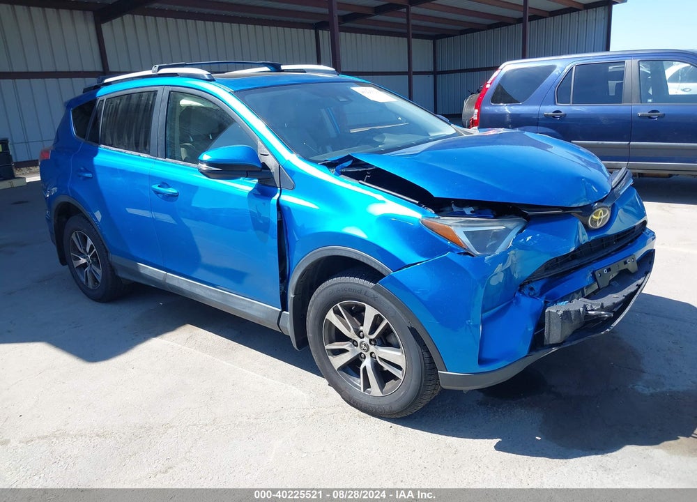 2018 TOYOTA RAV4 XLE VIN: JTMWFREV4JJ176028